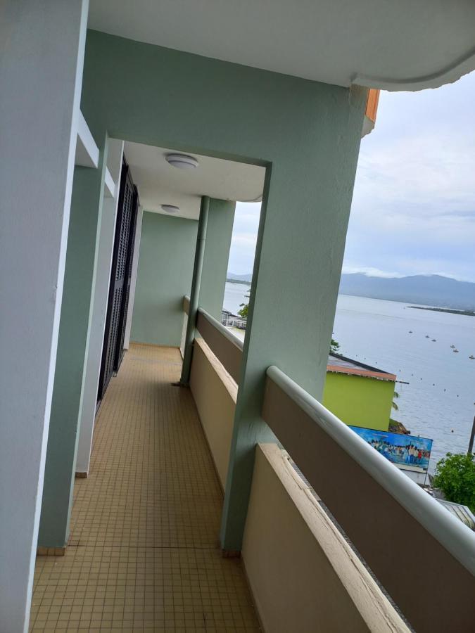 Appartamento Down Town Pointe A Pitre Vue Mer Esterno foto